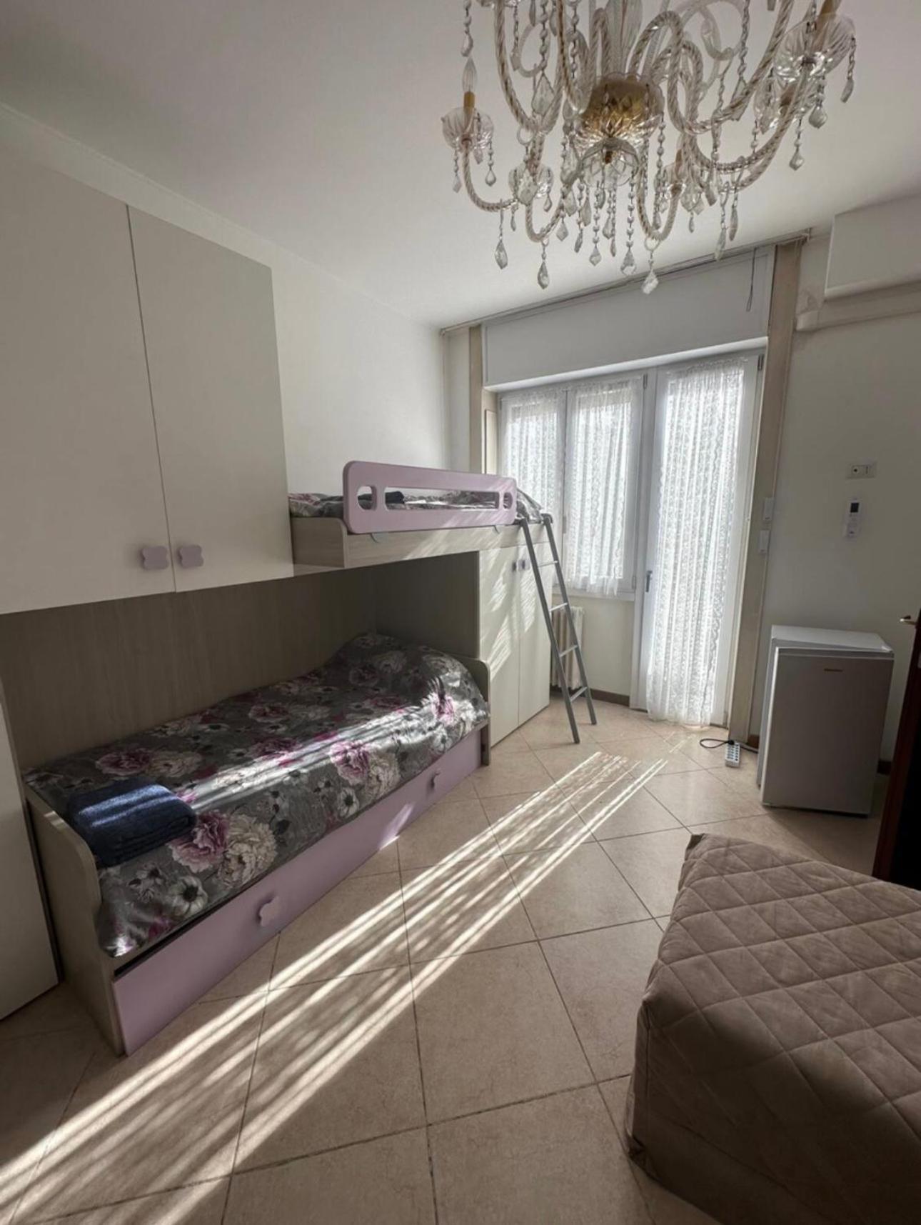 מילאנו Gigli, Rooms Con Cucina In Comune E Terrazza מראה חיצוני תמונה